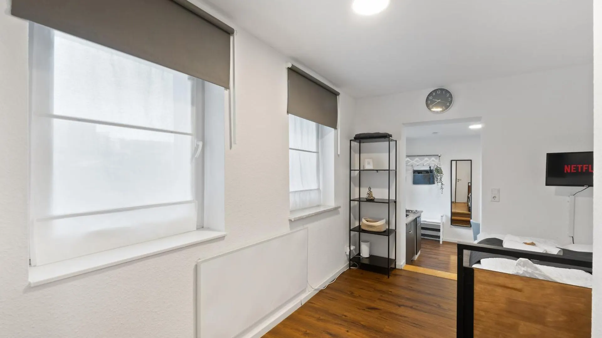 Apartment Modernes Apartement Am Rhein In Ruhiger Lage Cologne