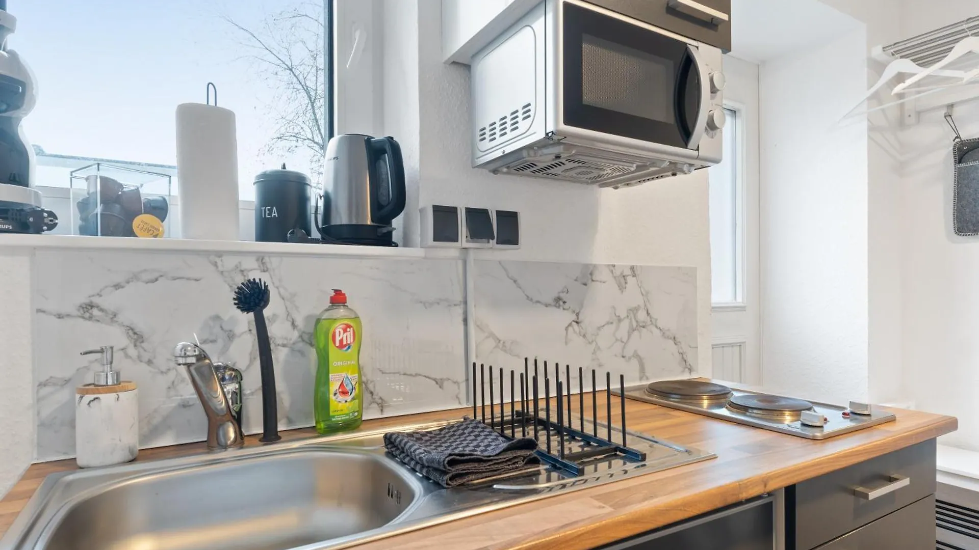 Modernes Apartement Am Rhein In Ruhiger Lage Cologne Germany